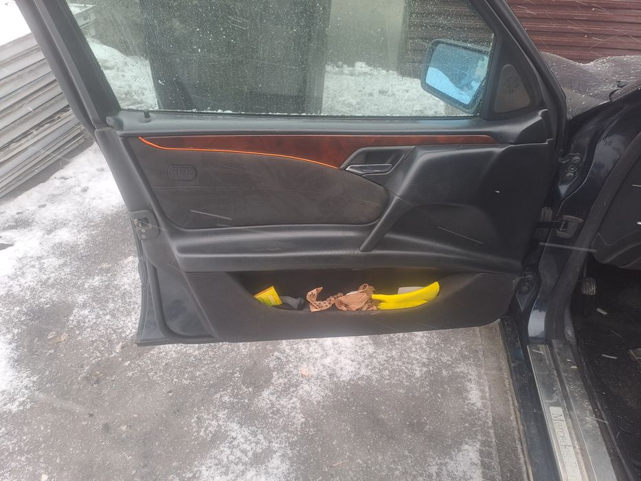 Продам салон 210