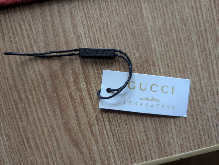 Vind Gucci ryton