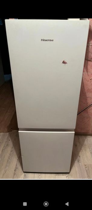 Холодильник белый