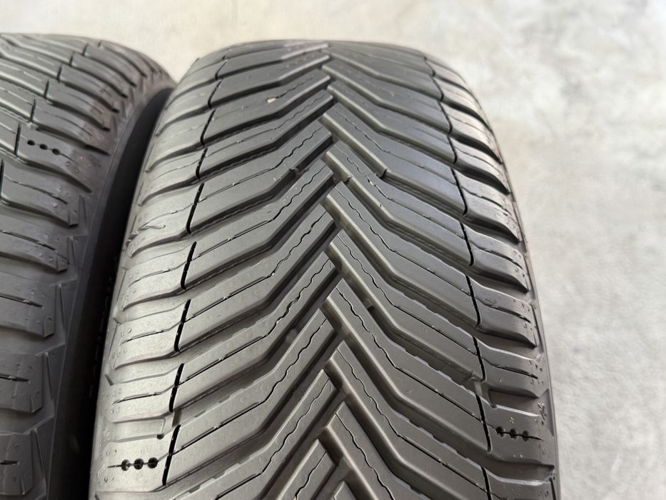 205/55/16 Michelin 4Броя: 240€ 6.5мм Всесезонни гуми