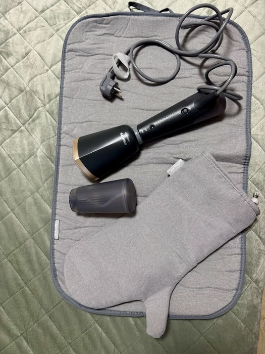 Уред за гладене с пара Philips Series 5000 в отлично състояние