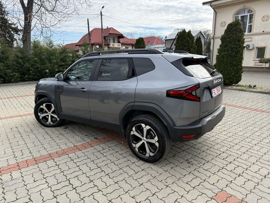 Dacia Duster 3 mild hibrid 1.2 benzina 130 cp km 18000 an 2025
