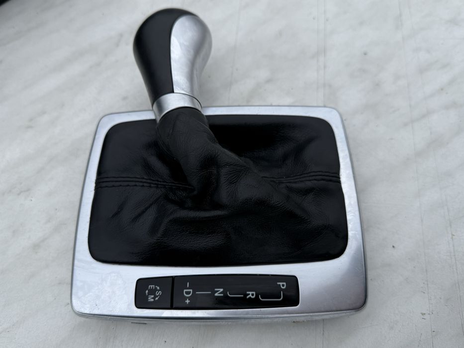 Скоростен лост за Мерцедес/Mercedes W212 AMG