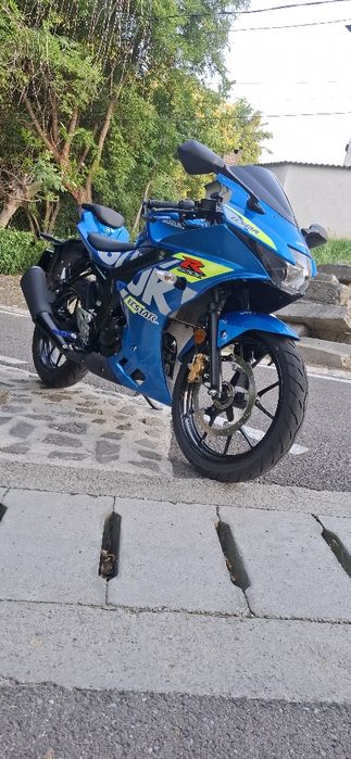 Vând suzuki gsx r125 2024