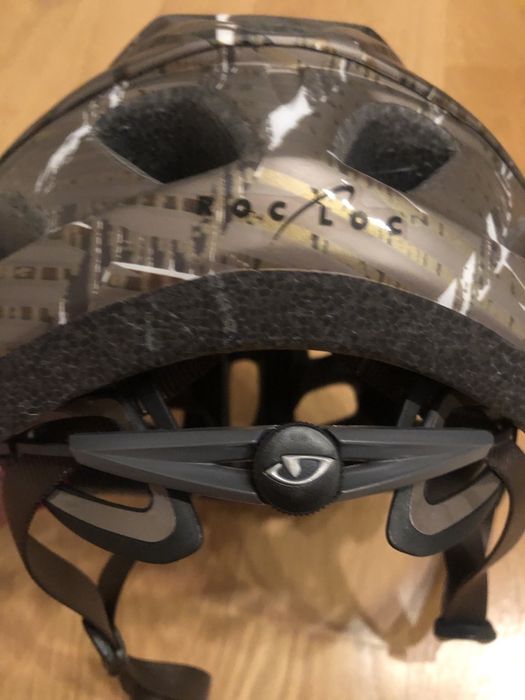 Casca de protectie Giro Hex maro cu model