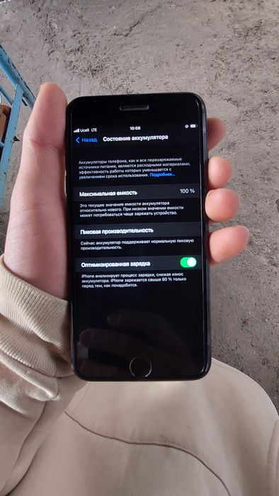 Iphone8+ LLA 64gb xotira