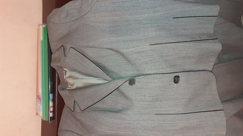 Costum de damă măsura 40 42