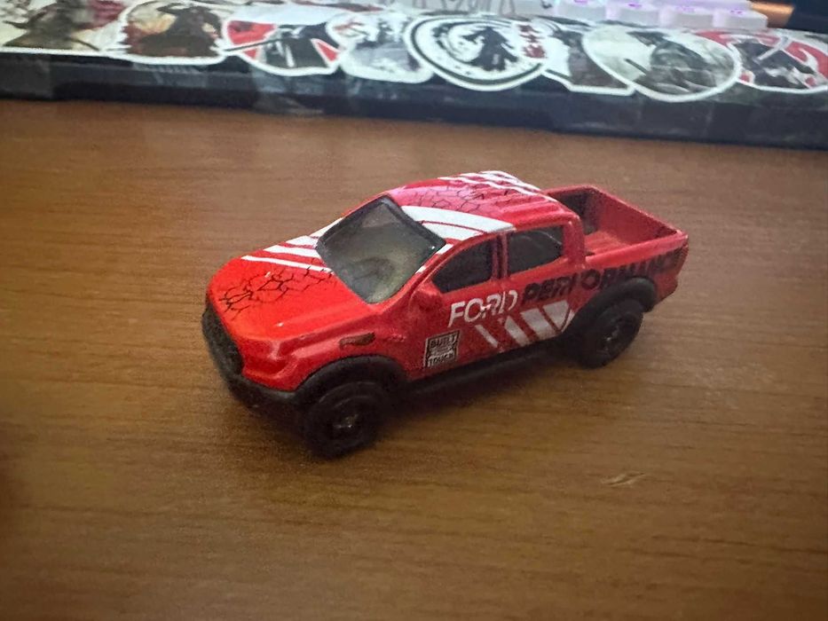 Vand Hot Wheels (LOOSE si AMBALATE)