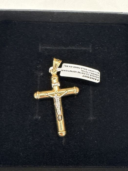 Cruce Aur 14k | 2,07 gr | #58098
