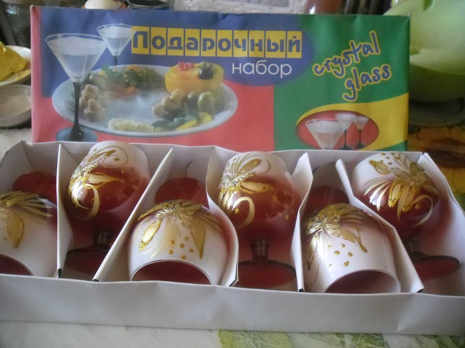 продам набор фужеров