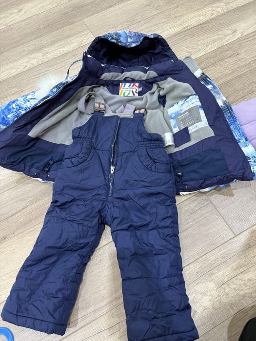 Продам детский комбенизон с курткой