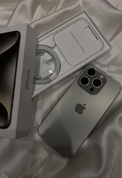 Продам iphone 15 pro max