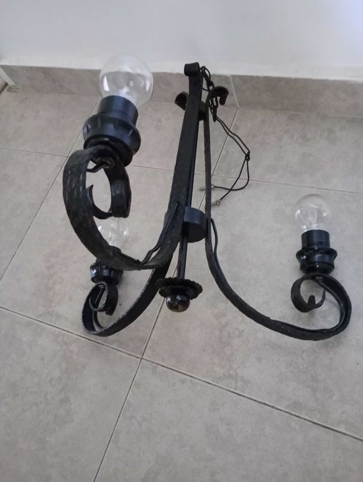 Стари полюлеи от ковано желязо 2 бр.