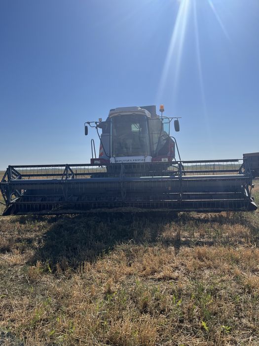 Продам комбайн Вектор