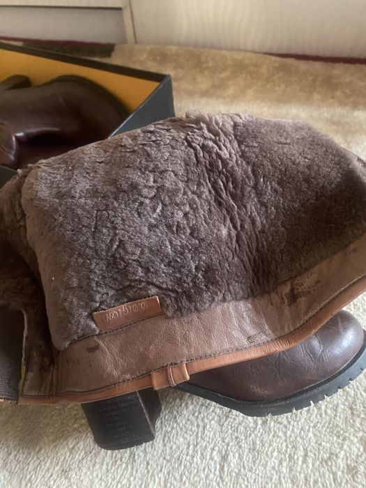 Женские зимние сапоги