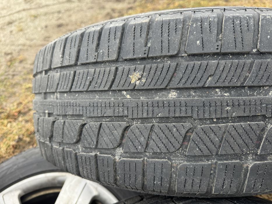 Jante / Roti -  Audi  -Cauciucuri Iarna 2023 - R17 - Folosite o iarna