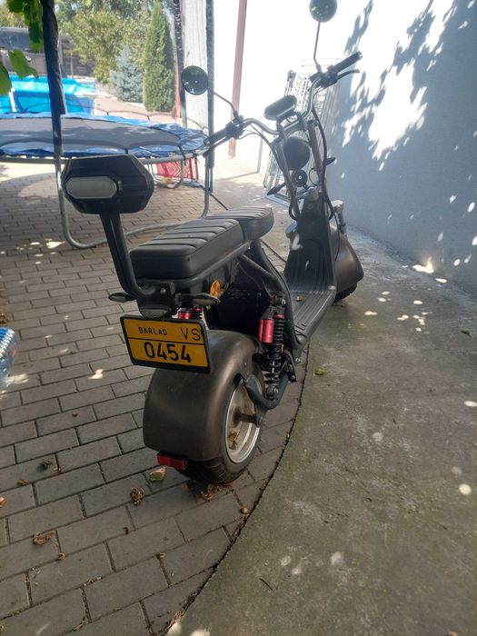 Vand scuter electric