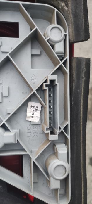Заден ляв стоп за мерцедес c200/ц200 w203