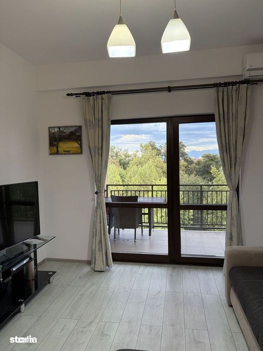 Apartament 3 camere Sub Arini | 100 mp | Terasă 15 mp
