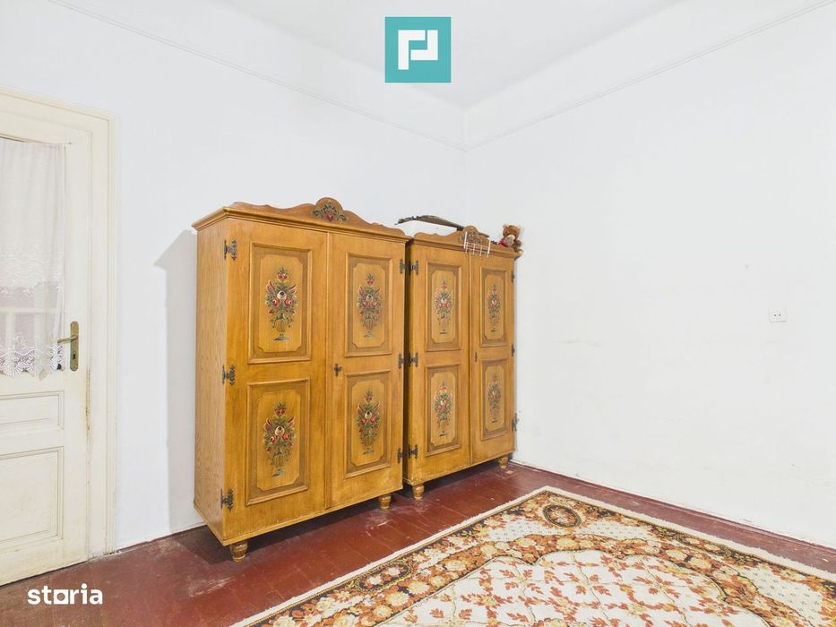 Casă individuală zonă centrală - teren 940 mp