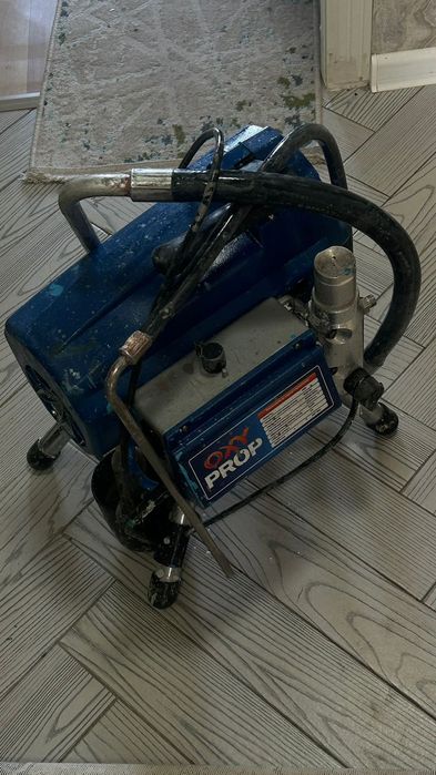 Продам Безвоздушный краскопульт oxp 495
