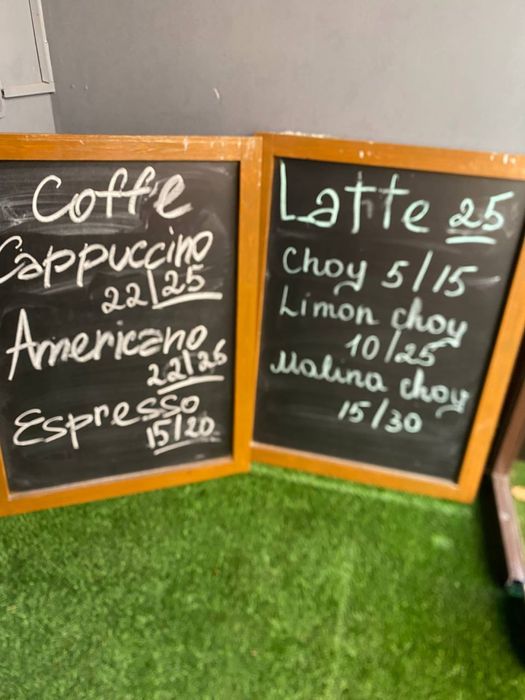 холодильник  бар барная стойка и доски