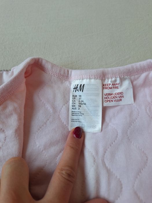 Нови дрешки 98, 104