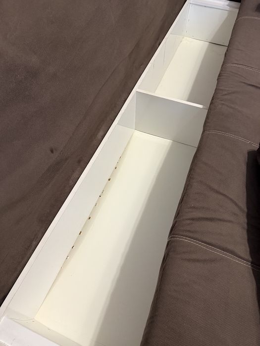 Раскладной диван.