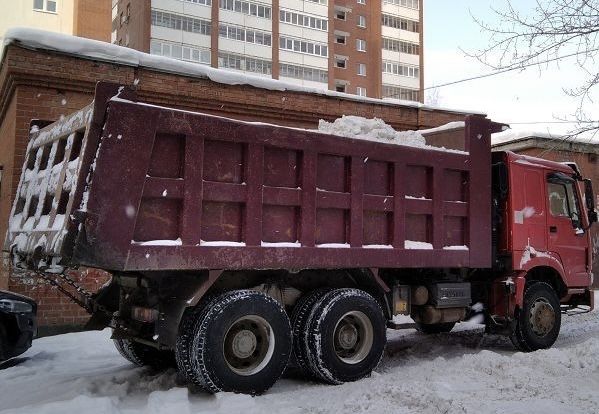 Уборка и вывоз снега — быстро и качественно