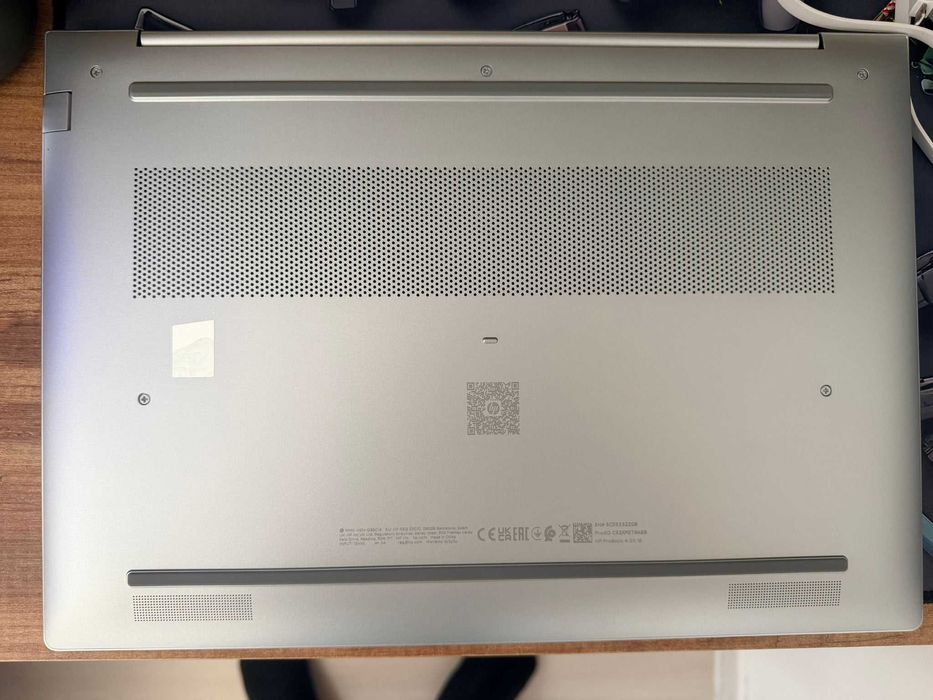 HP ProBook G11 16” / Intel Ultra 5 / 24GB RAM / 512GB SSD / Windows 11 Pro / Ca nou