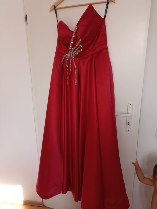 Vând rochiță de nașa