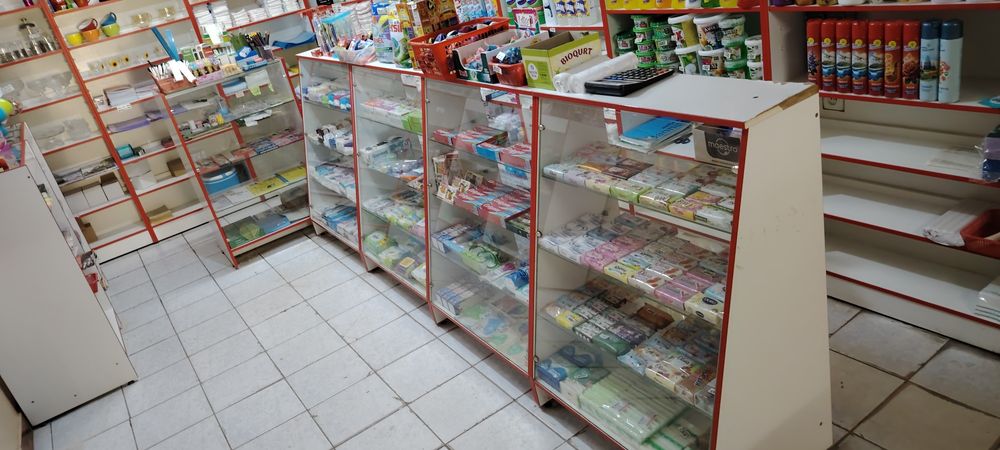 Витриные прилавки для магазинов