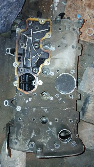 Головка  и блок двигателя  Renault K4M