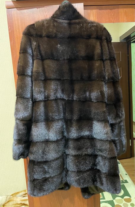 Шуба норковая стильная