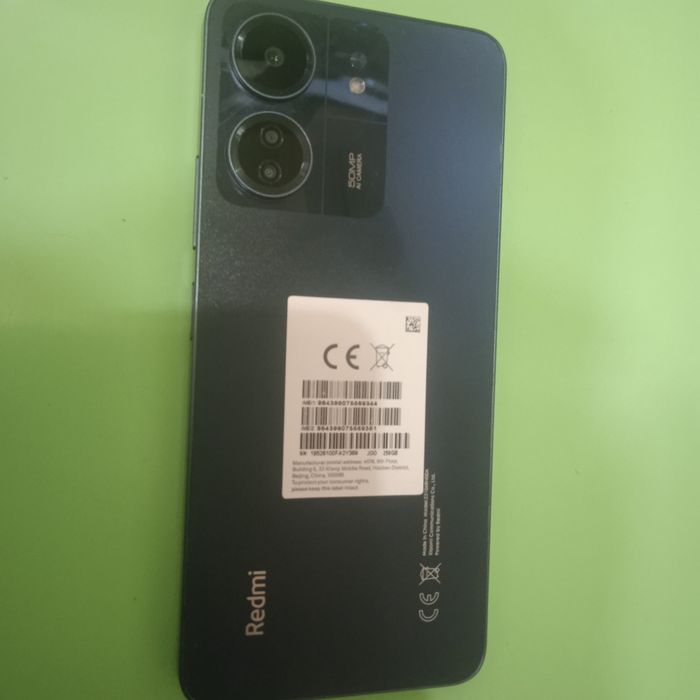 Срочно продам телефон Ксяоми редми 13 с.