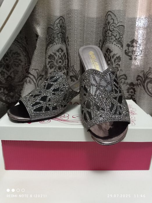 Kelinchaklar uchun oyoq kiyim