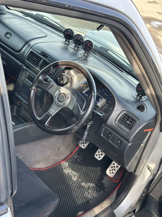 Продаю Subaru Forester