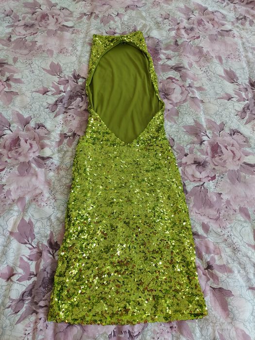 Рокли  с  пайети-40лв.