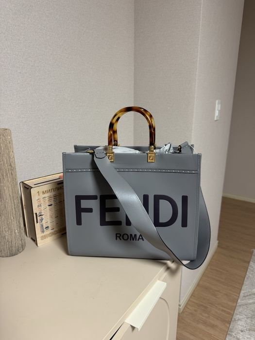 Сумка fendi серая