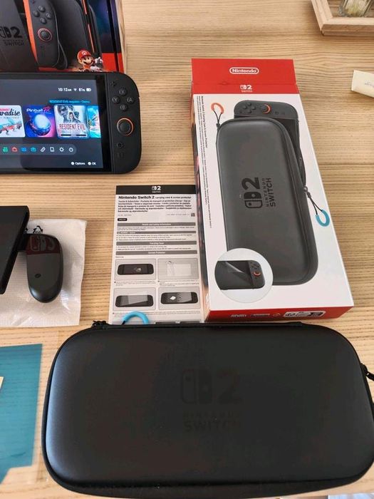 Consolă Nintendo Switch 2 + husă de protecție, stare excelentă