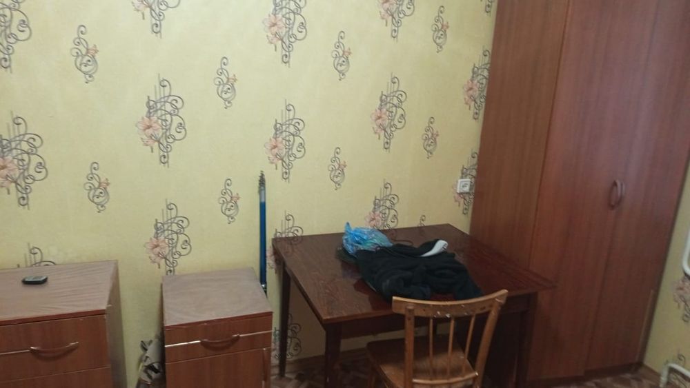 Сдам комнату в 4микрорайоне
