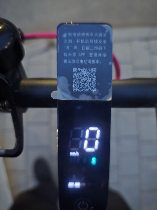 Елктро самокат Xiaomi