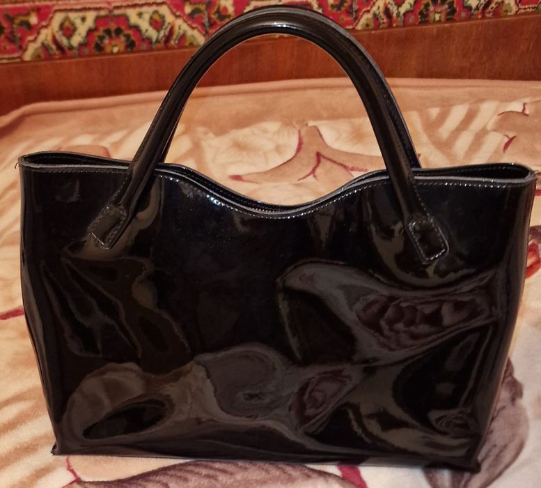 Продаются кожаные  сумки