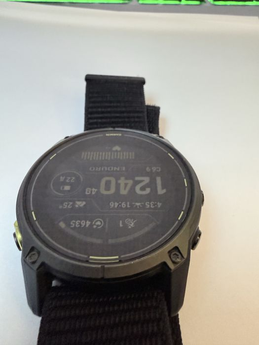 Garmin Enduro 3 saphire