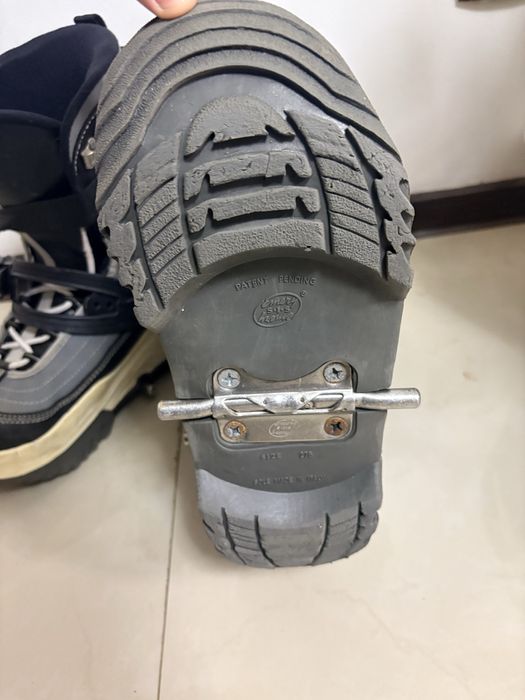 Placa snowboard cu legaturi step-on + boots