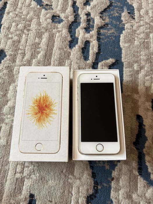Iphone se 2016 64gb gold