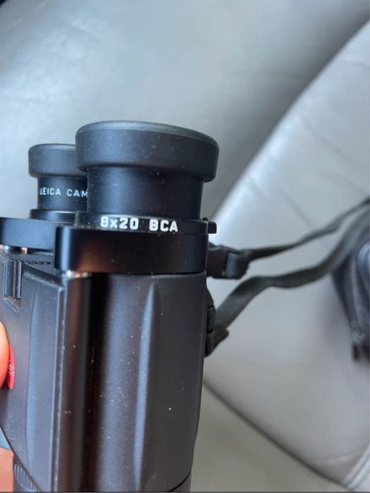Binoclu Leica trinovid 8x20 pret fix