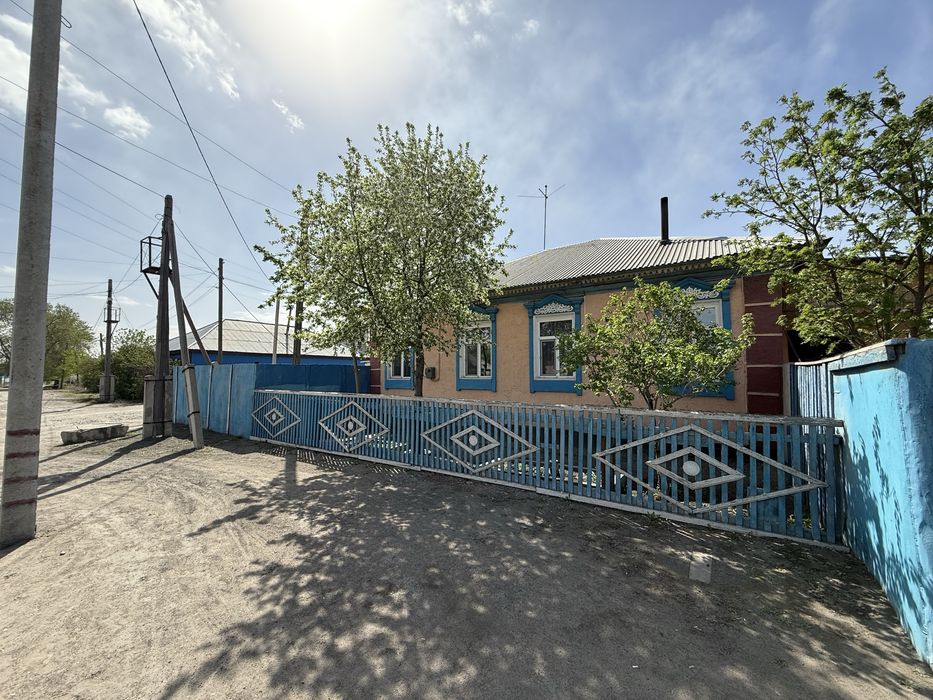 Хороший уютный дом