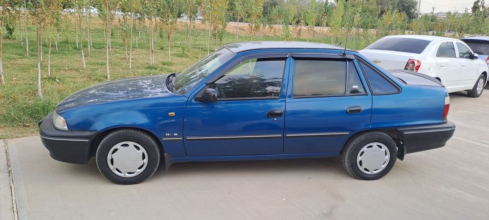 Neksi 1 sotila xolati yaxshi yurib turgan moshina