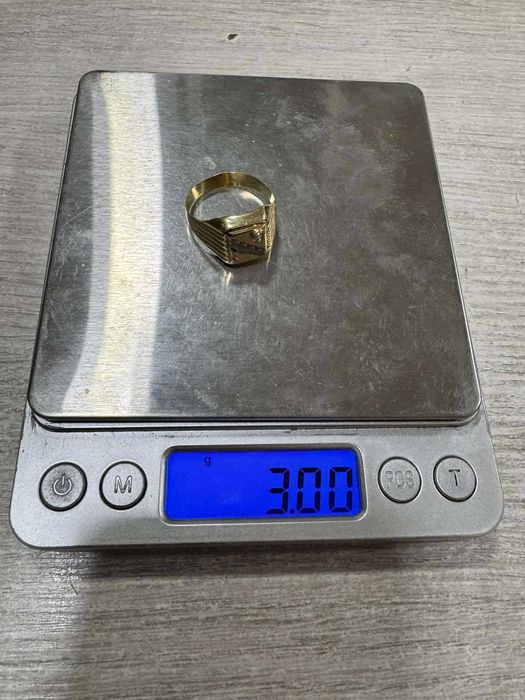 Златен пръстен 14 К 585 / 3 г.